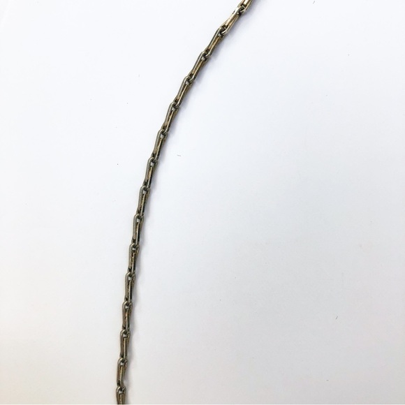 Thin anchor chain/ long link necklace in silver - Picture 6 of 7